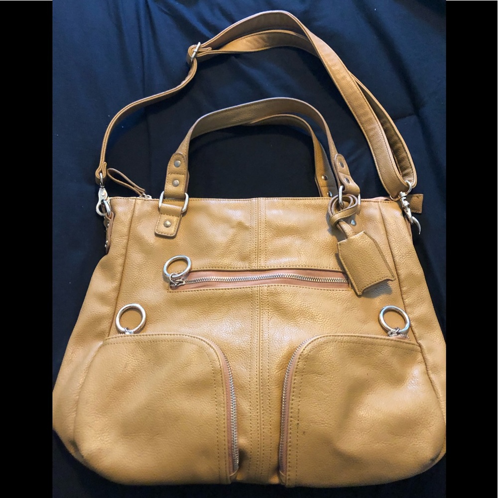 Deena & Ozzy Leather Crossbody Bag